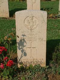 Cassino War Cemetery - Walker, Robert