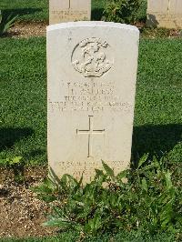 Cassino War Cemetery - Wanless, Thomas