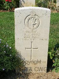 Cassino War Cemetery - Wilks, Arthur Raymond