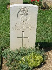 Cassino War Cemetery - Williamson, Frederick