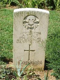 Cassino War Cemetery - Wright, Alfred