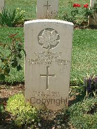 Cassino War Cemetery - Wright, Maurice Lysander