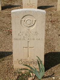 Cassino War Cemetery - Young, Richard Oliver Harvey