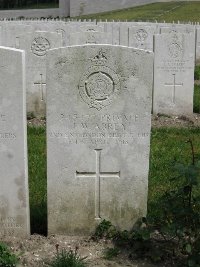 Etaples Military Cemetery - Abrey, John William