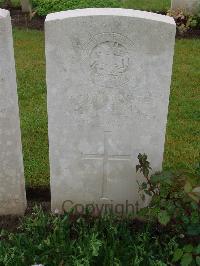 Etaples Military Cemetery - Acomb, George Dobson