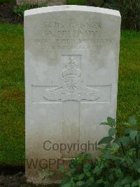Etaples Military Cemetery - Bellamy, A