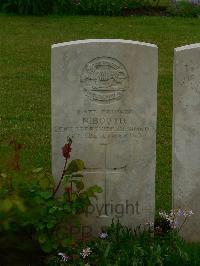 Etaples Military Cemetery - Booth, N