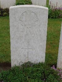Etaples Military Cemetery - Brown, Thomas Stanley
