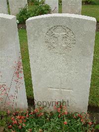 Etaples Military Cemetery - Buchan, A