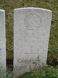 Etaples Military Cemetery - Cahill, Michael Patrick