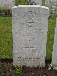 Etaples Military Cemetery - Cox, Bertie Stuart