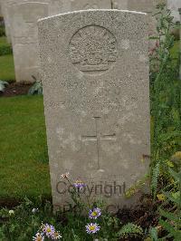 Etaples Military Cemetery - Cox, George