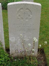 Etaples Military Cemetery - Crabb, Albert Edward