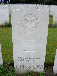 Etaples Military Cemetery - Crabbe, Emil (Fred)