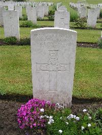 Etaples Military Cemetery - Crane, Lancelot