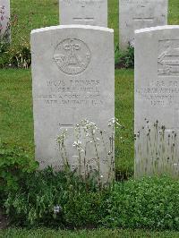 Etaples Military Cemetery - Cresswell, John
