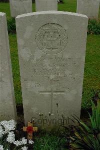 Etaples Military Cemetery - Cripps, Walter George