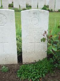 Etaples Military Cemetery - Crowfoot, C H