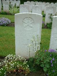 Etaples Military Cemetery - Crowther, J
