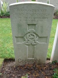 Etaples Military Cemetery - Cummings, John P.