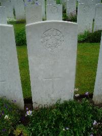 Etaples Military Cemetery - Curran, Joseph