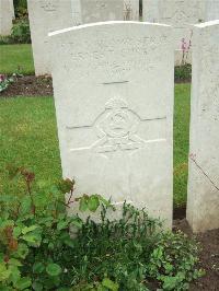 Etaples Military Cemetery - Curry, Ernest