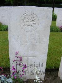 Etaples Military Cemetery - Dalby, J W