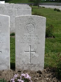 Etaples Military Cemetery - Dallman, George Edgar