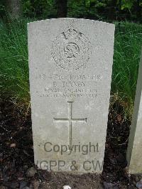 Etaples Military Cemetery - Danby, B