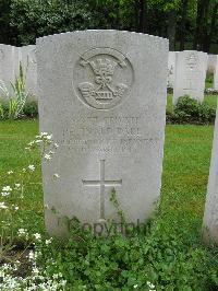 Etaples Military Cemetery - Dare, Reginald