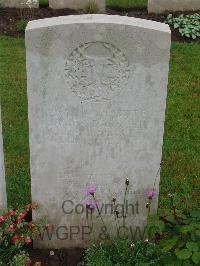 Etaples Military Cemetery - Darroch, James