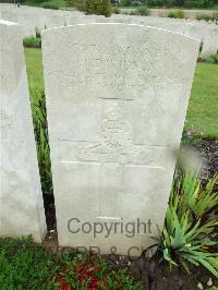 Etaples Military Cemetery - Davidson, John