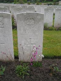 Etaples Military Cemetery - Davies, Ernest
