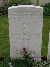 Etaples Military Cemetery - Davis, William John