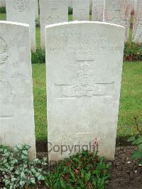 Etaples Military Cemetery - Dawson, Arthur Harold
