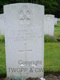 Etaples Military Cemetery - Dawson, Eveline Maud