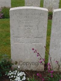 Etaples Military Cemetery - Day, Herbert