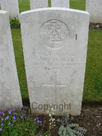 Etaples Military Cemetery - Derrick, John