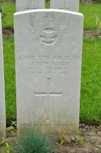 Etaples Military Cemetery - Dewhurst, James