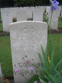 Etaples Military Cemetery - Dickerson, John William