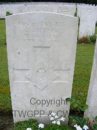 Etaples Military Cemetery - Dickson, J