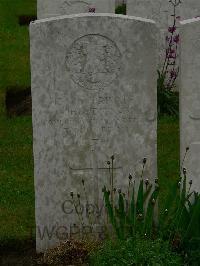 Etaples Military Cemetery - Dignam, John