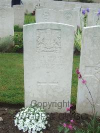 Etaples Military Cemetery - Dilworth, W