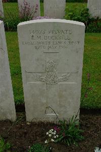 Etaples Military Cemetery - Dockrill, Eward Maxwell
