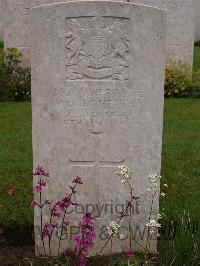 Etaples Military Cemetery - Doherty, Patrick Bernard