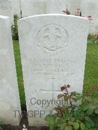 Etaples Military Cemetery - Doherty, W