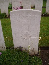 Etaples Military Cemetery - Donn, Robert