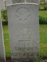 Etaples Military Cemetery - Donovan, Cornelius