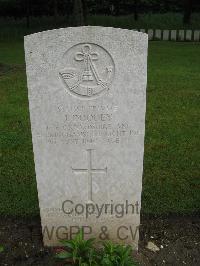 Etaples Military Cemetery - Doodey, Joseph