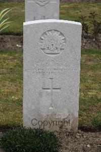 Etaples Military Cemetery - Douglas, Hugh Maxwell
